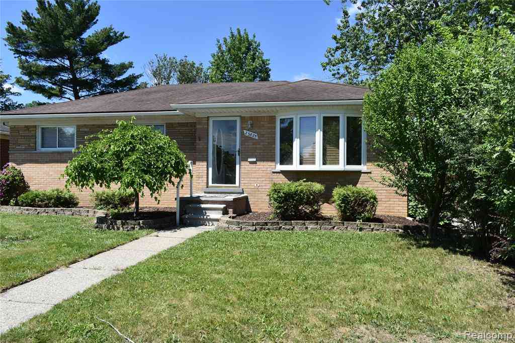 Homes For Sale - 23825 Johnston Avenue <br/> Eastpointe, MI 48021