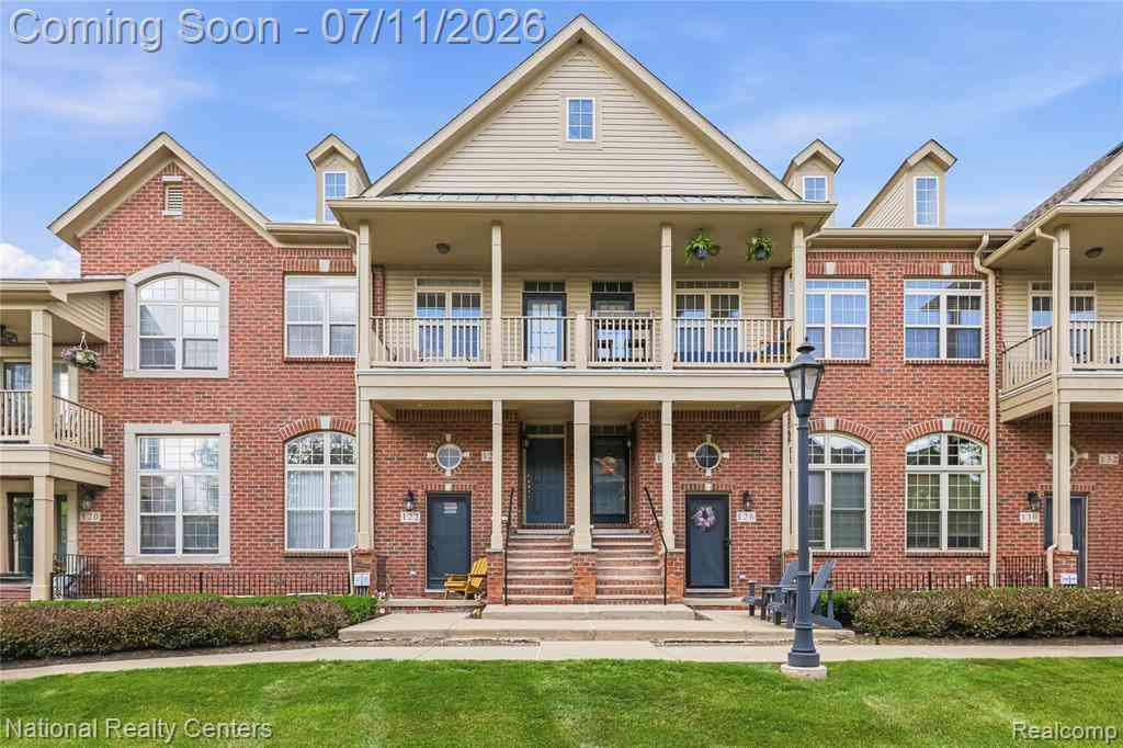 Condo For Sale - 128 Sandy Lane <br/> Walled Lake, MI 48390