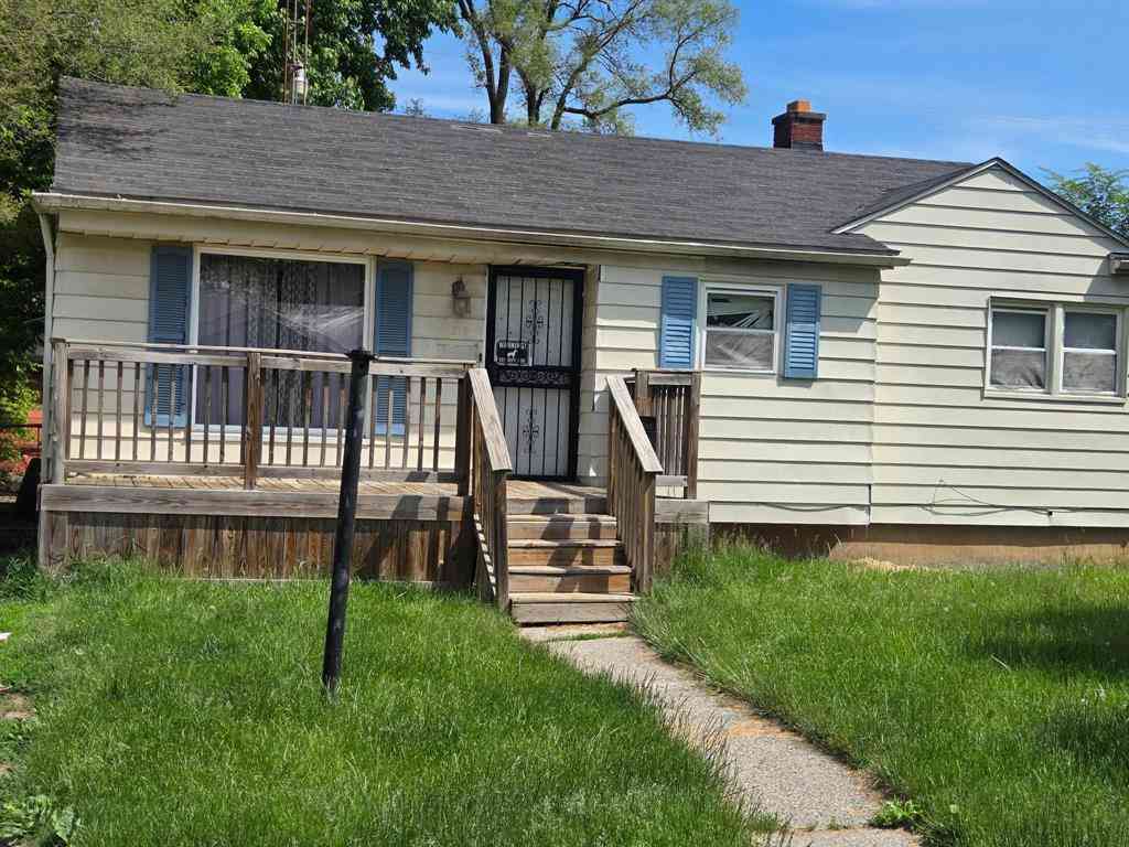 Homes For Sale - 1810 Shamrock Lane <br/> Flint, MI 48504