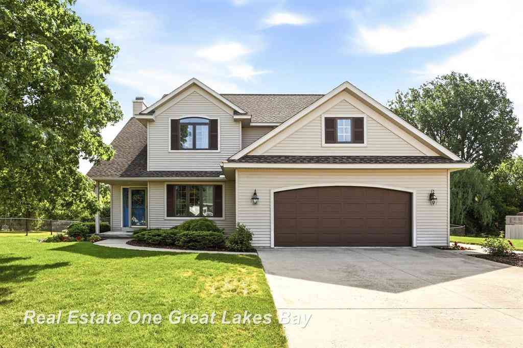Homes For Sale - 5375 Jillian Drive <br/> Bay City, MI 48706
