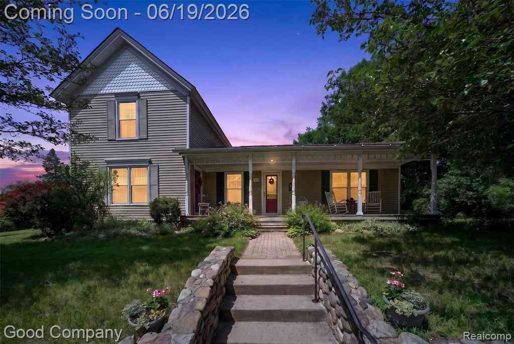 Homes For Sale - 89 S Main Street <br/> Clarkston, MI 48346