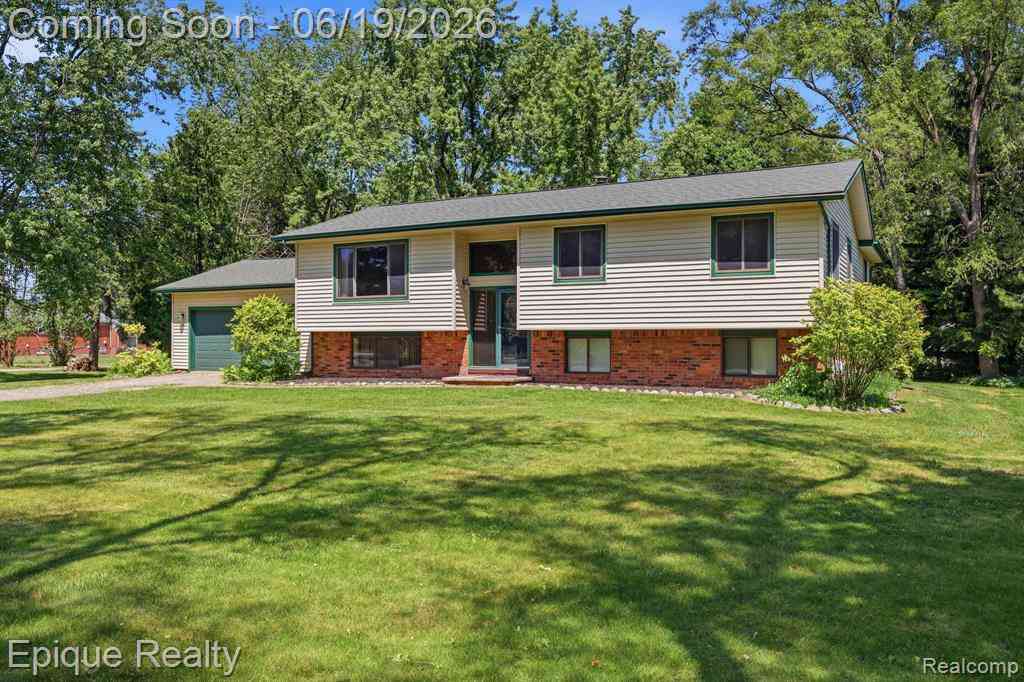 Homes For Sale - 51600 Shelby Road <br/> Utica, MI 48316