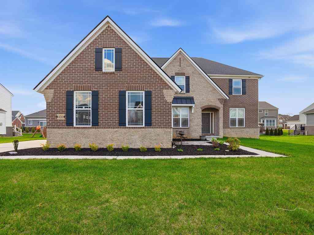 Homes For Sale - 430 Pineway Drive <br/> Washtenaw County, Ann Arbor, MI 48103