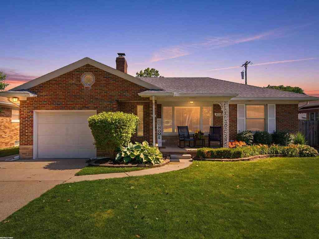 Homes For Sale - 21023 Thiele Street <br/> Saint Clair Shores, MI 48081