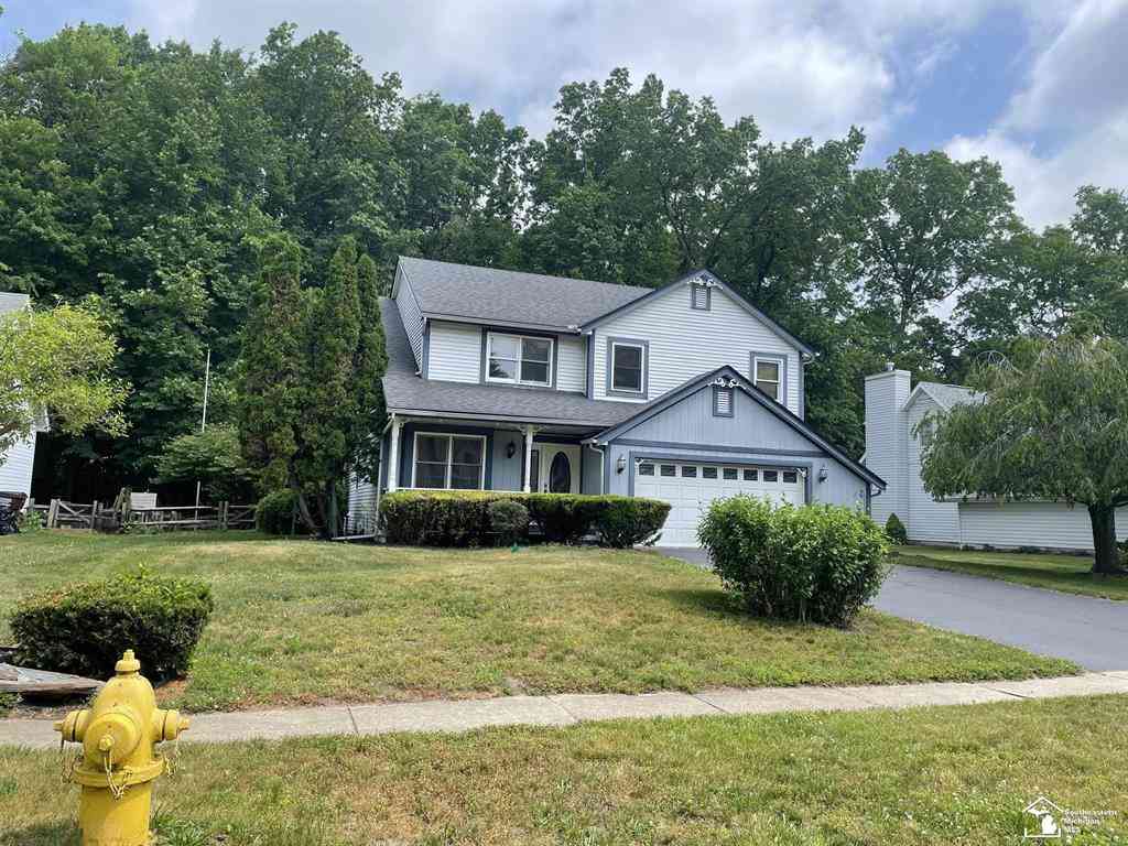 Homes For Sale - 2004 Stoneybrook Lane <br/> Temperance, MI 48182