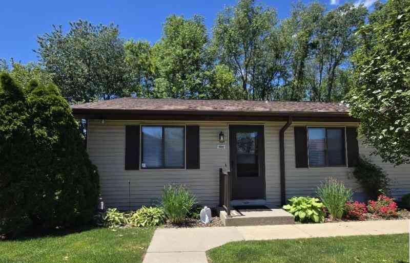 Condo For Sale - 5246 Green Meadow Road  #Q<br/> Kalamazoo, MI 49009