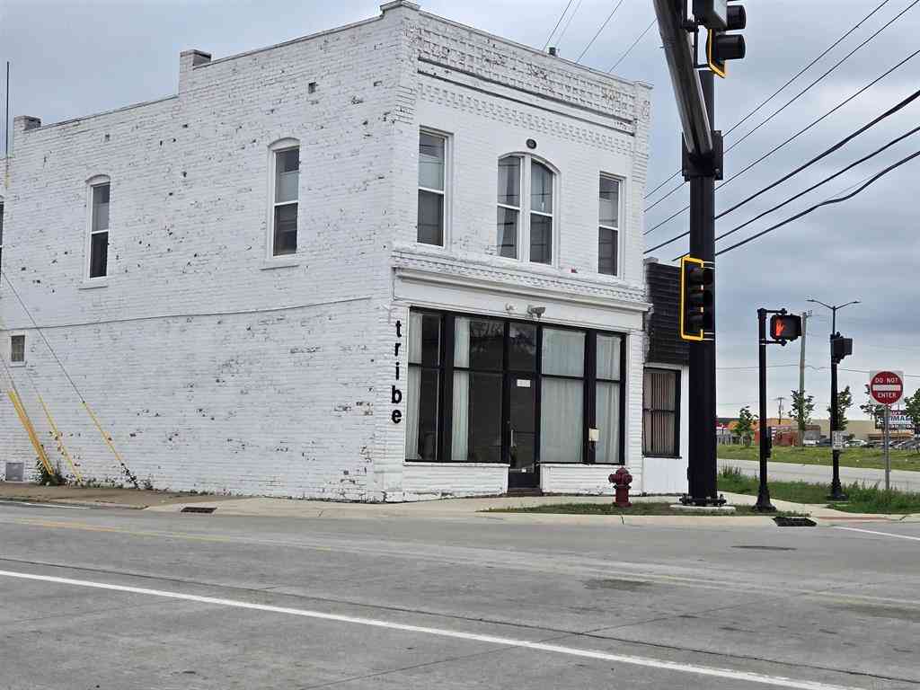 Homes For Rent - 5924 Chicago Rd Street <br/> Warren, MI 48092