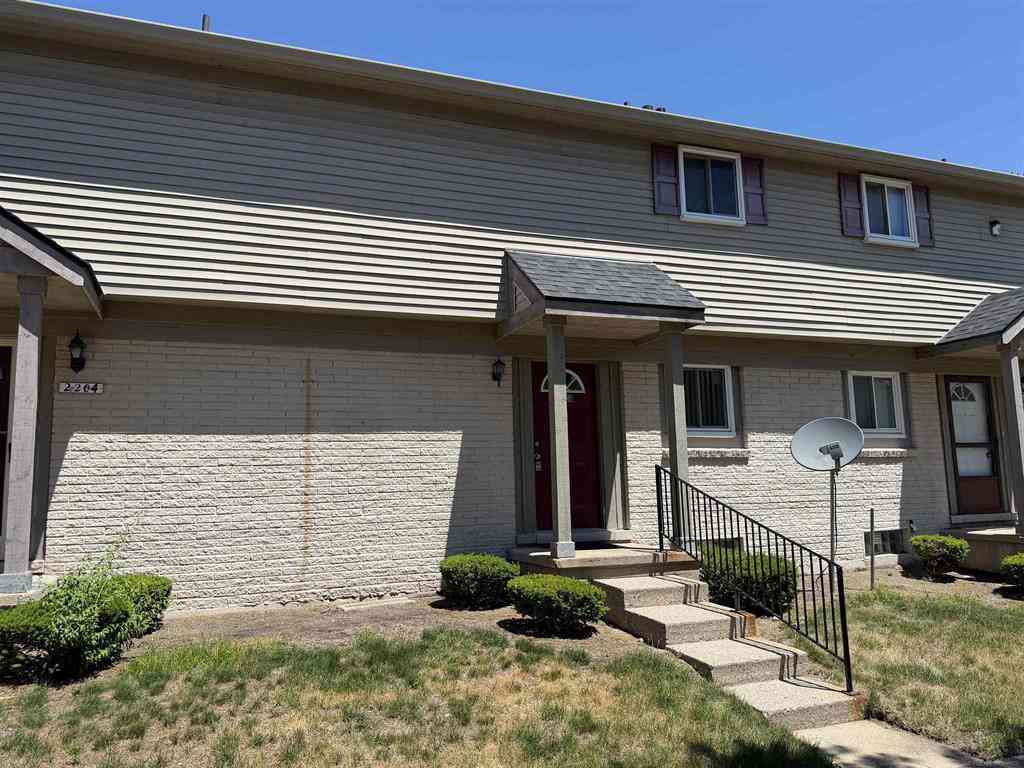 Homes For Sale - 2208 Orchard Crest Street <br/> Macomb, MI 48317