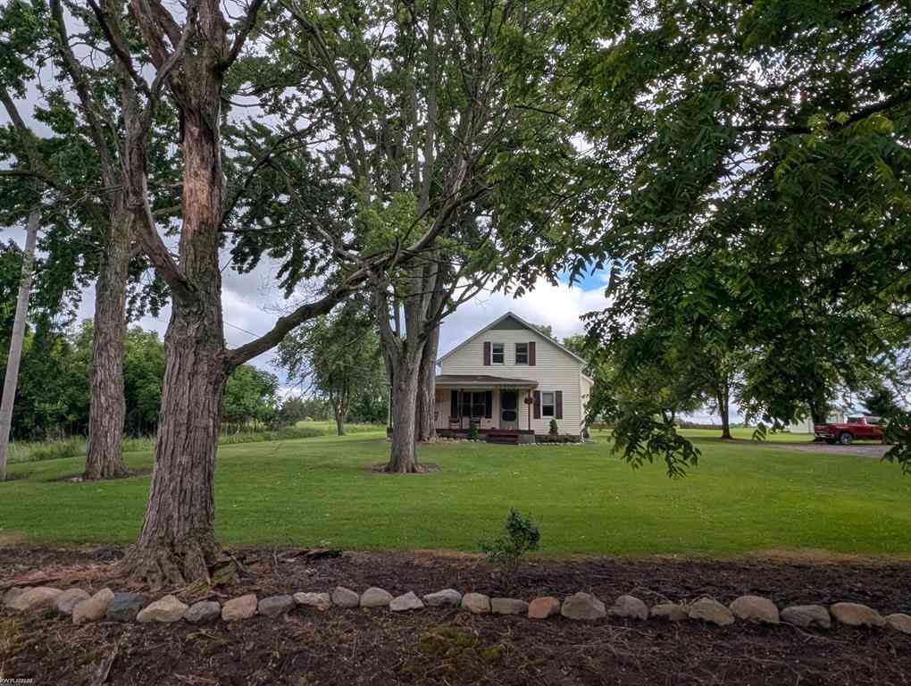 Homes For Sale - 33700 Pratt Road <br/> Memphis, MI 48062