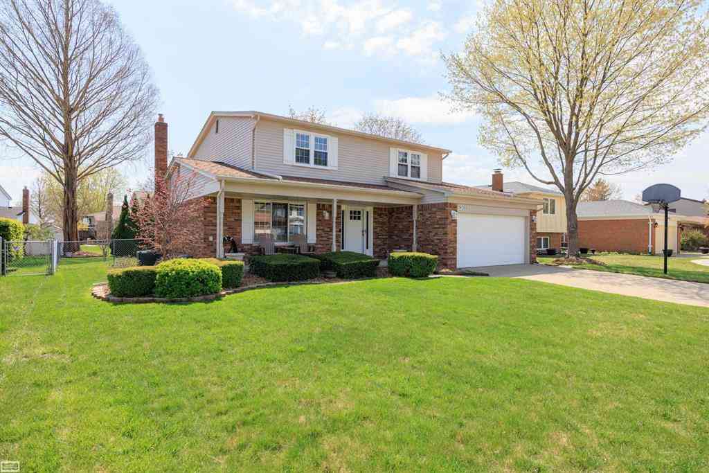 Homes For Sale - 14360 Kerner Drive <br/> Macomb County, Sterling Heights, MI 48313