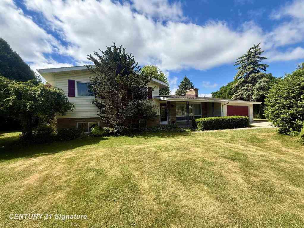 Homes For Sale - 6641 Pierce Road <br/> Saginaw, MI 48623
