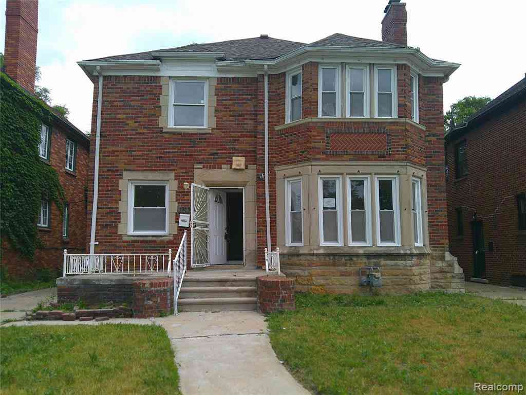 Homes For Sale - 17158 Santa Barbara Drive <br/> Wayne County, Detroit, MI 48221