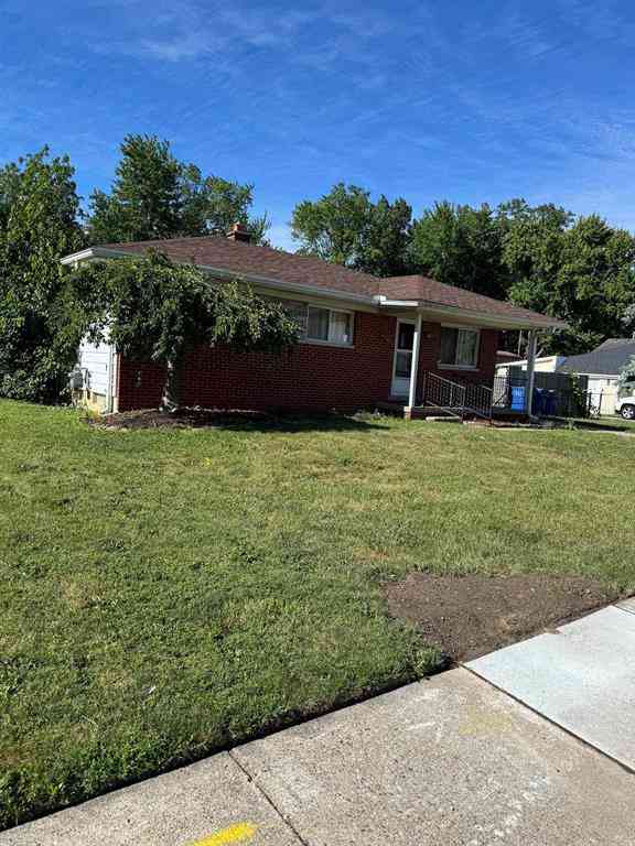 Homes For Sale - 14510 Hoerning Avenue <br/> Warren, MI 48088