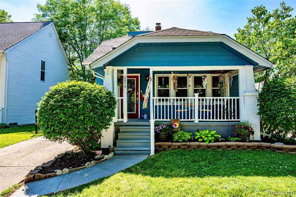 Homes For Sale - 2979 Royal Avenue <br/> Oakland County, Berkley, MI 48072