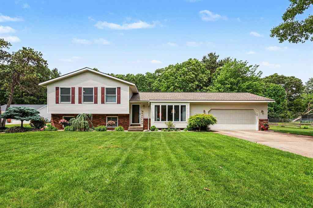 Homes For Sale - 2332 Filonow Drive <br/> Muskegon, MI 49444