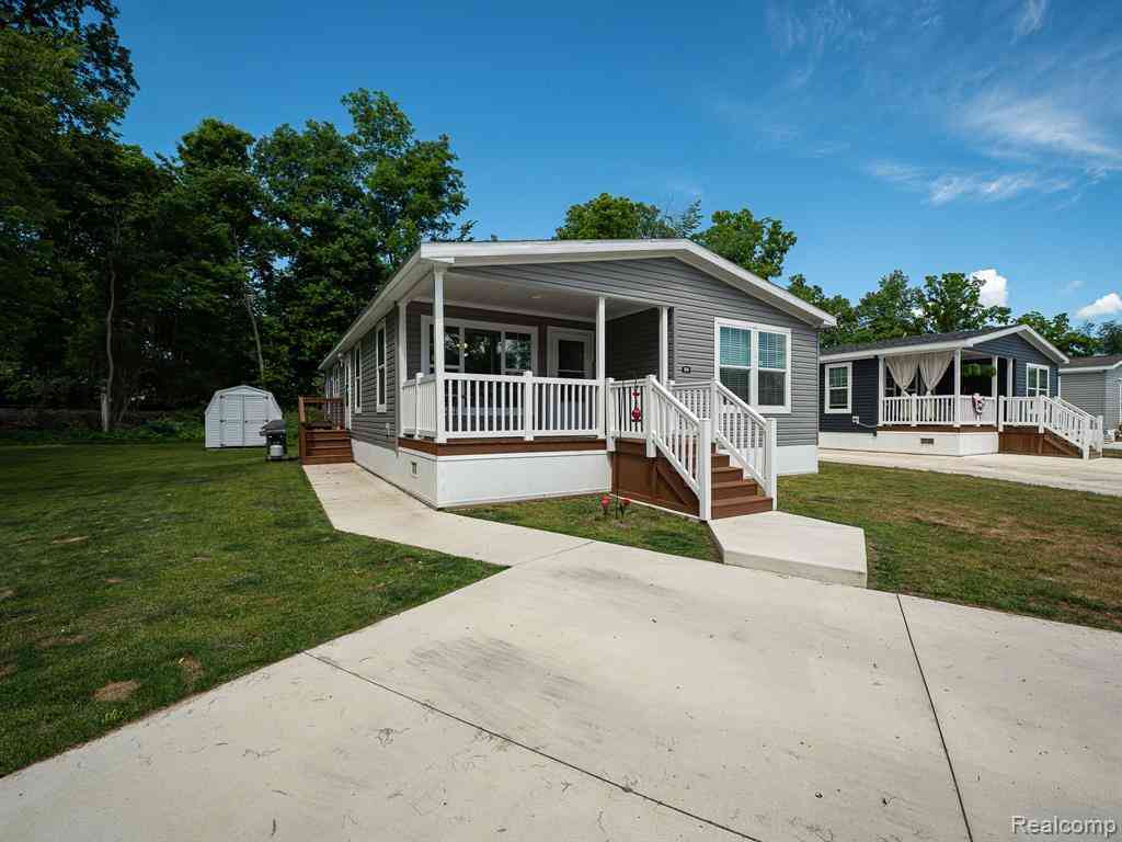 Homes For Sale - 9103 N Union   #184<br/> Tecumseh, MI 49286