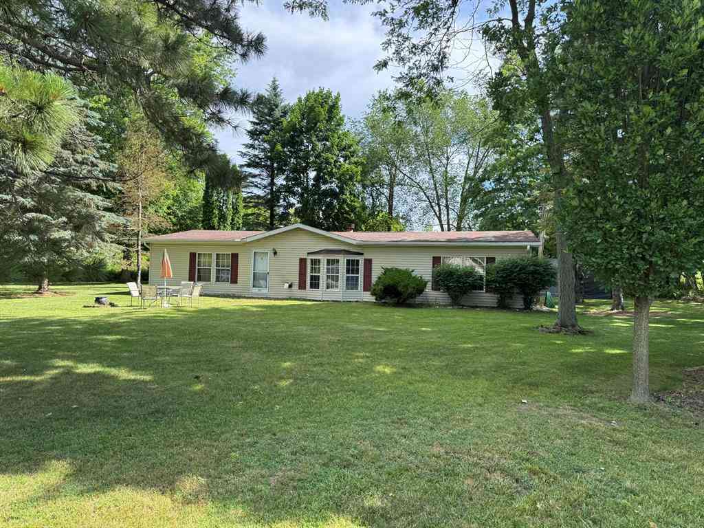 Homes For Sale - 270 Kathy Drive <br/> Coldwater, MI 49036