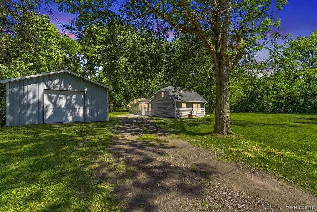 Homes For Sale - 6256 Turner Road <br/> Flushing, MI 48433
