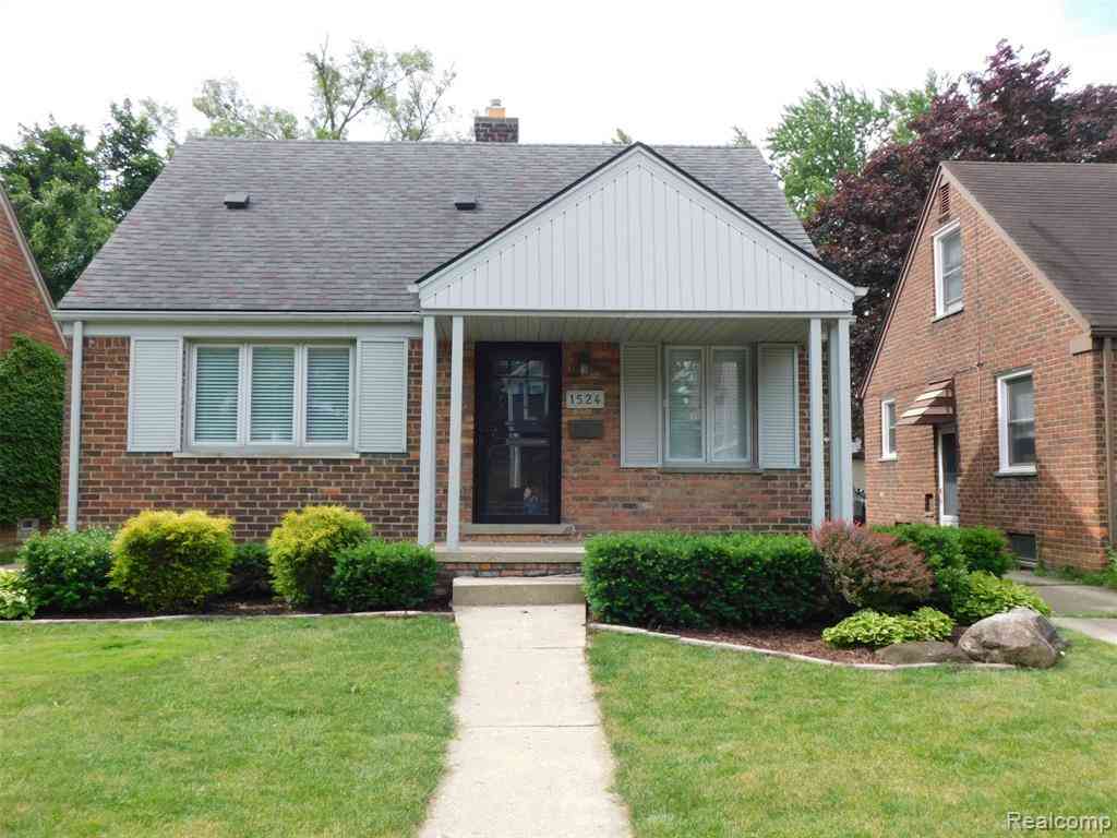 Homes For Rent - 1524 Emmons Avenue <br/> Birmingham, MI 48009