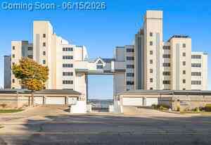 Condo For Sale - 2964 Lakeshore Drive <br/> Muskegon, MI 49441