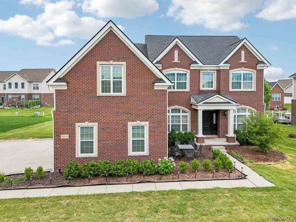 Homes For Sale - 51110 Gulfstream Park Drive <br/> Canton, MI 48188