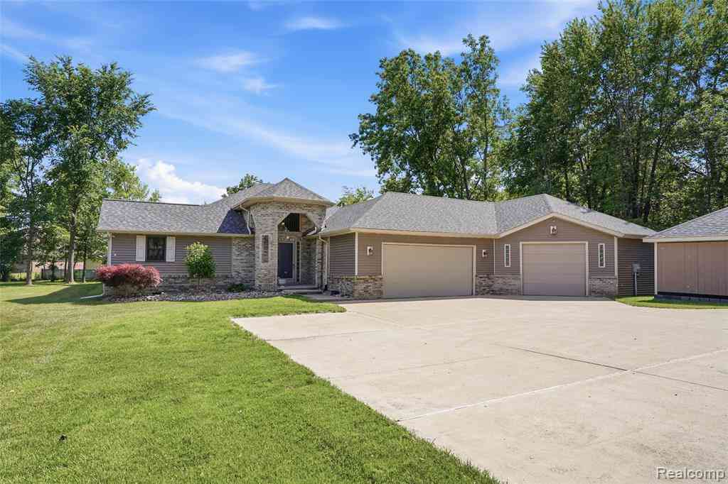 Homes For Sale - 8888 Pilgrim  <br/> Macomb County, Washington, MI 48094
