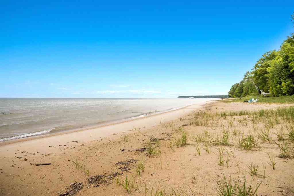 Homes For Sale - 2856 Birchview Drive <br/> Kewadin, MI 49648