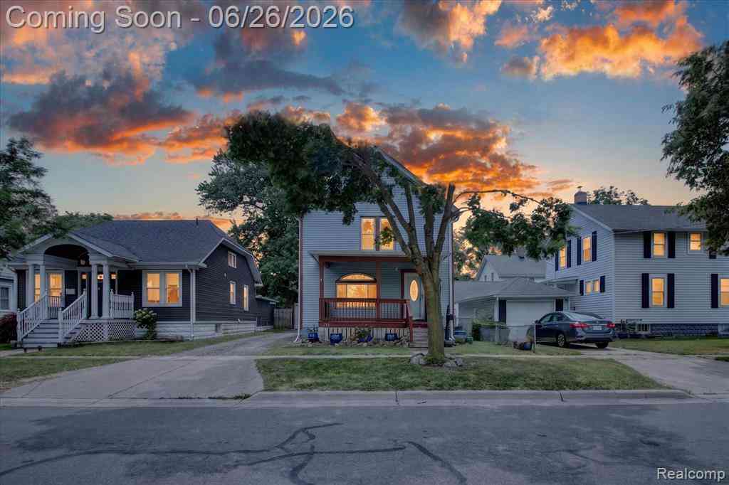 Homes For Sale - 731 Union Street <br/> Monroe, MI 48161