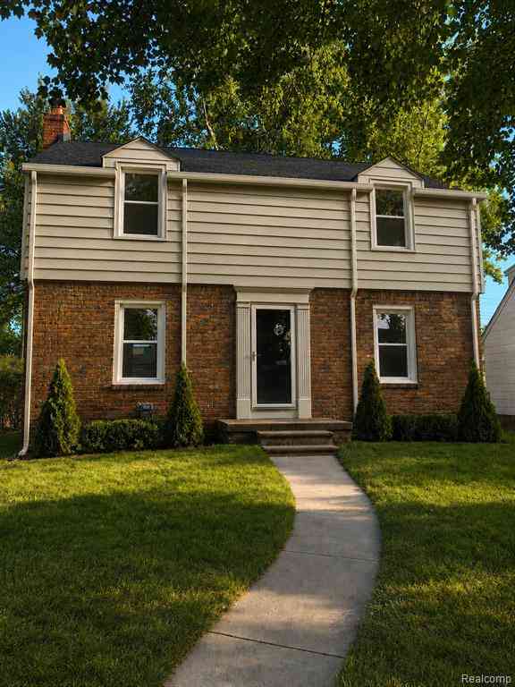 Homes For Sale - 1124 E 5th Street <br/> Royal Oak, MI 48067