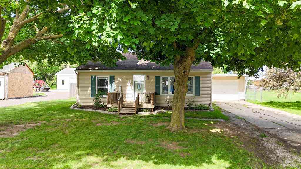 Homes For Sale - 309 N 2nd Street <br/> Shepherd, MI 48883