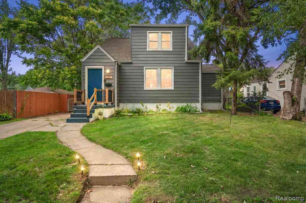 Homes For Sale - 136 W Elza Avenue <br/> Hazel Park, MI 48030