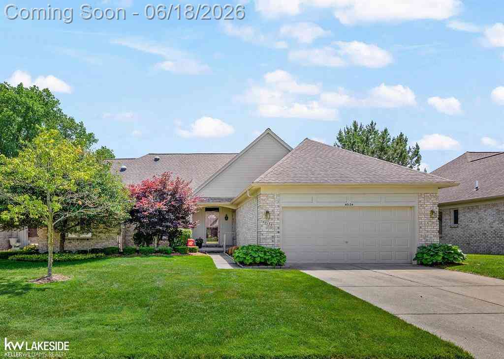 Condo For Sale - 40134 Riverbend Drive <br/> Sterling Heights, MI 48310