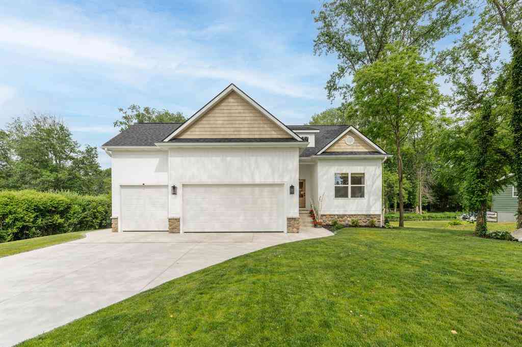 Homes For Sale - 1464 Canal Street <br/> Portage, MI 49002