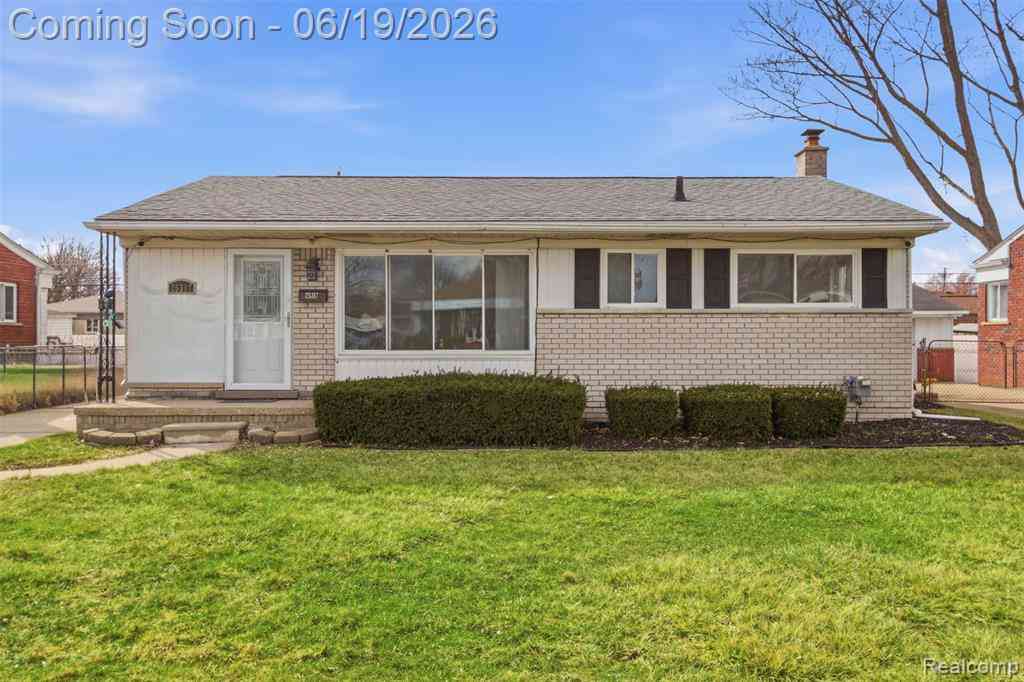 Homes For Sale - 25317 Wagner Avenue <br/> Warren, MI 48089