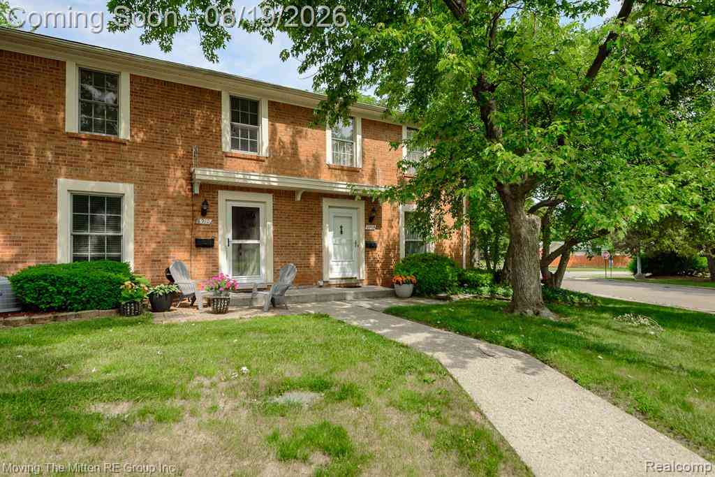 Condo For Sale - 6908 W New Providence Way W W<br/> Canton, MI 48187