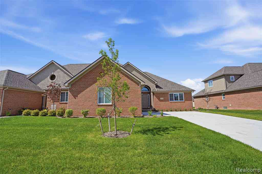 Condo For Sale - 33806 Au Sable Drive  #38<br/> New Baltimore, MI 48047