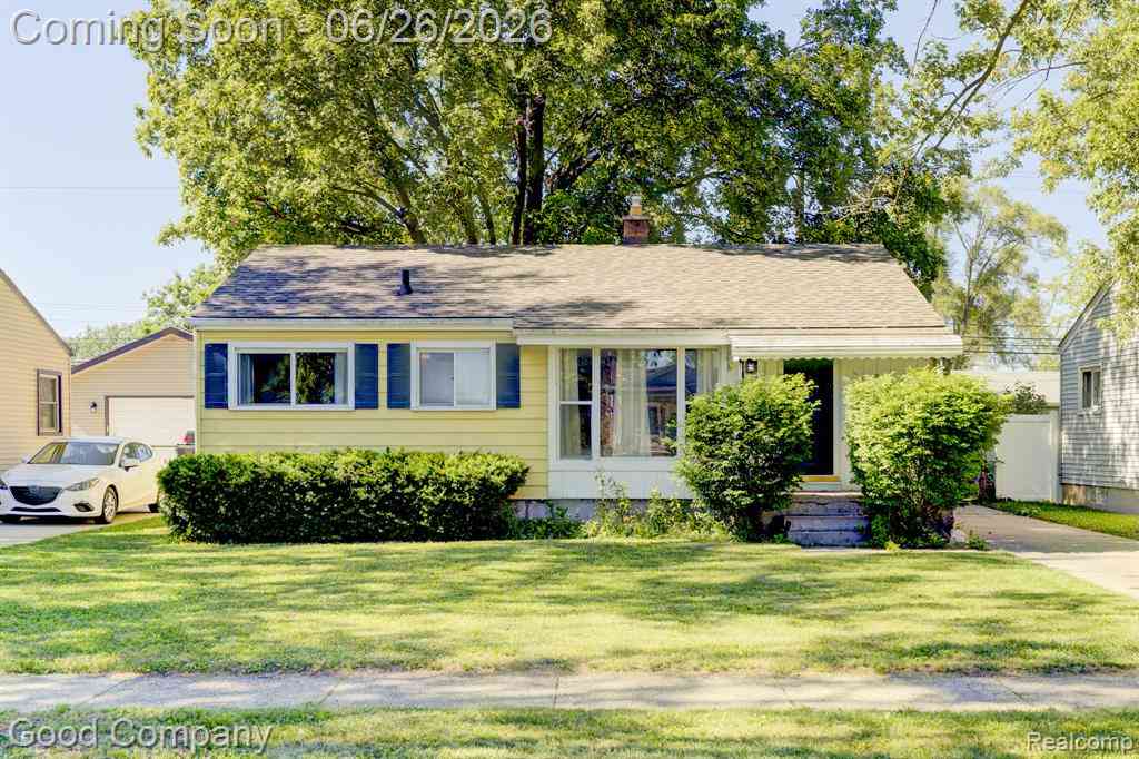 Homes For Sale - 32032 Parkwood Street <br/> Westland, MI 48186