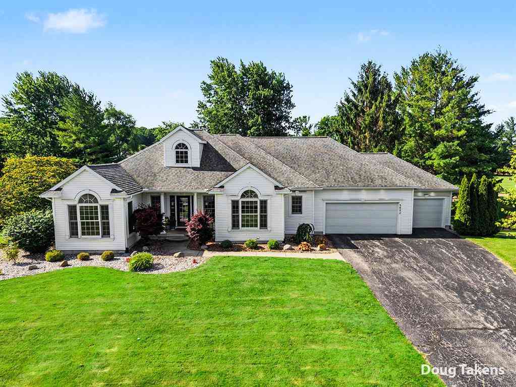 Homes For Sale - 5842 Julie Street <br/> Hudsonville, MI 49426