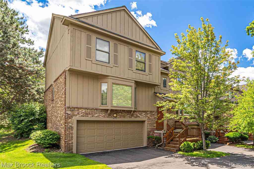 Condo For Sale - 6452 Aspen Ridge Boulevard <br/> West Bloomfield, MI 48322