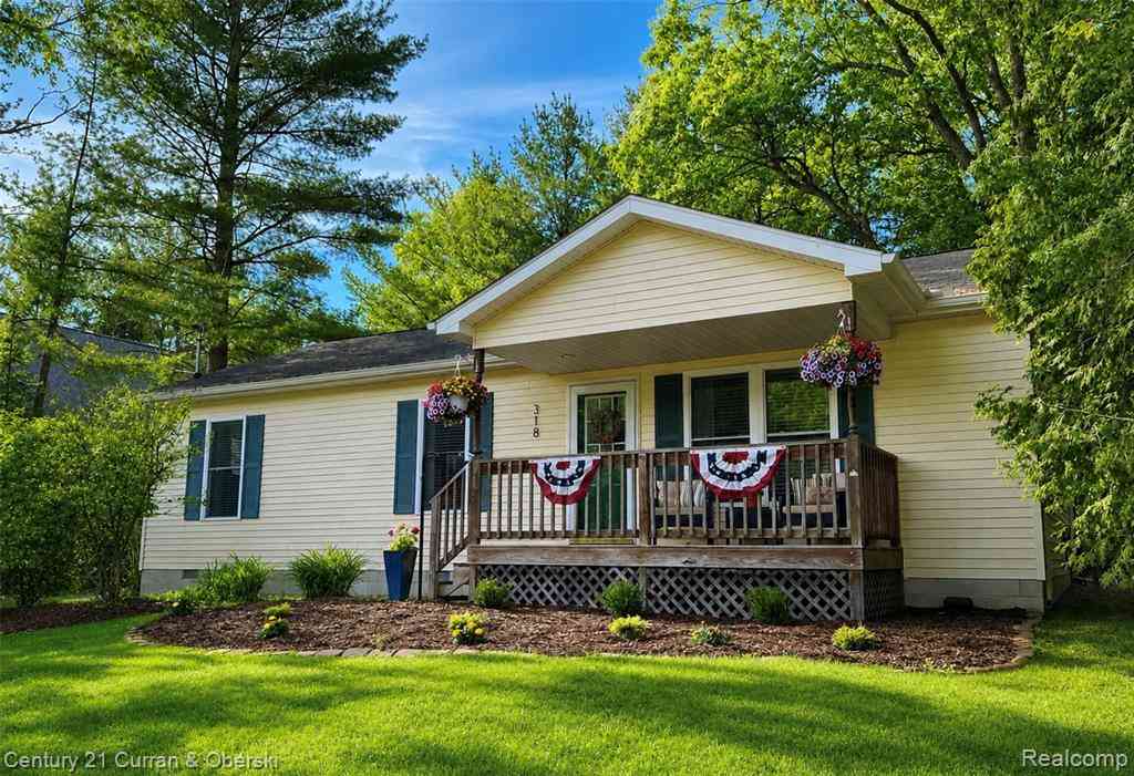 Homes For Sale - 318 Elm Avenue <br/> Roscommon, MI 48653