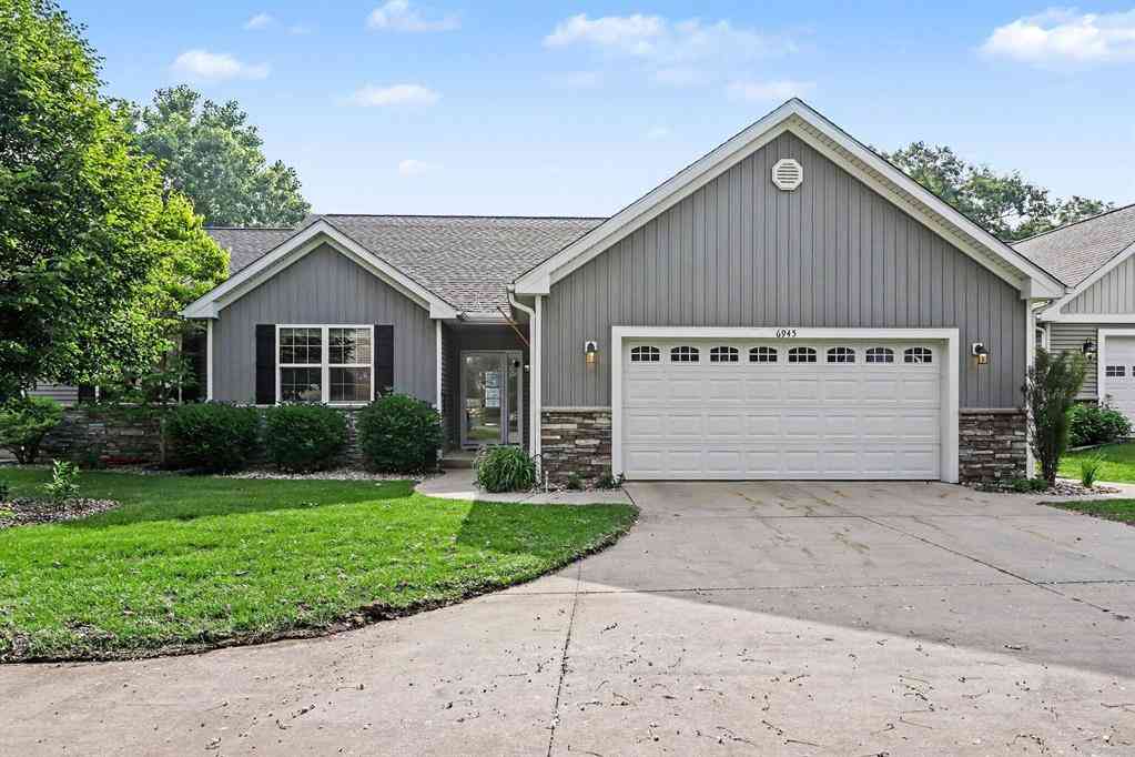 Condo For Sale - 6945 Hunters Creek  #62<br/> Kalamazoo, MI 49048
