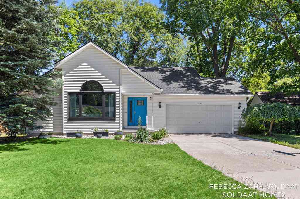 Homes For Sale - 3828 Cook Court Sw SW<br/> Wyoming, MI 49519