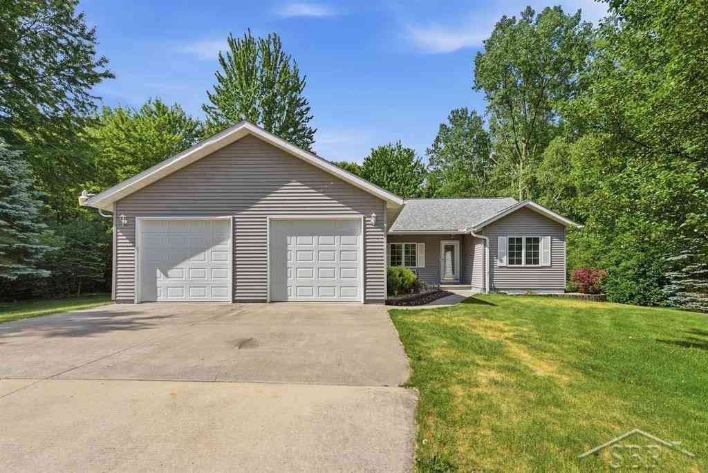 Homes For Sale - 1608 S Tomei Drive <br/> Midland County, Midland, MI 48640
