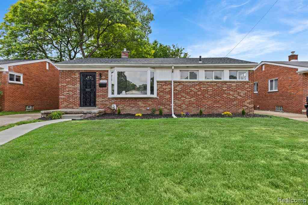 Homes For Sale - 22121 Whitmore Street <br/> Oak Park, MI 48237