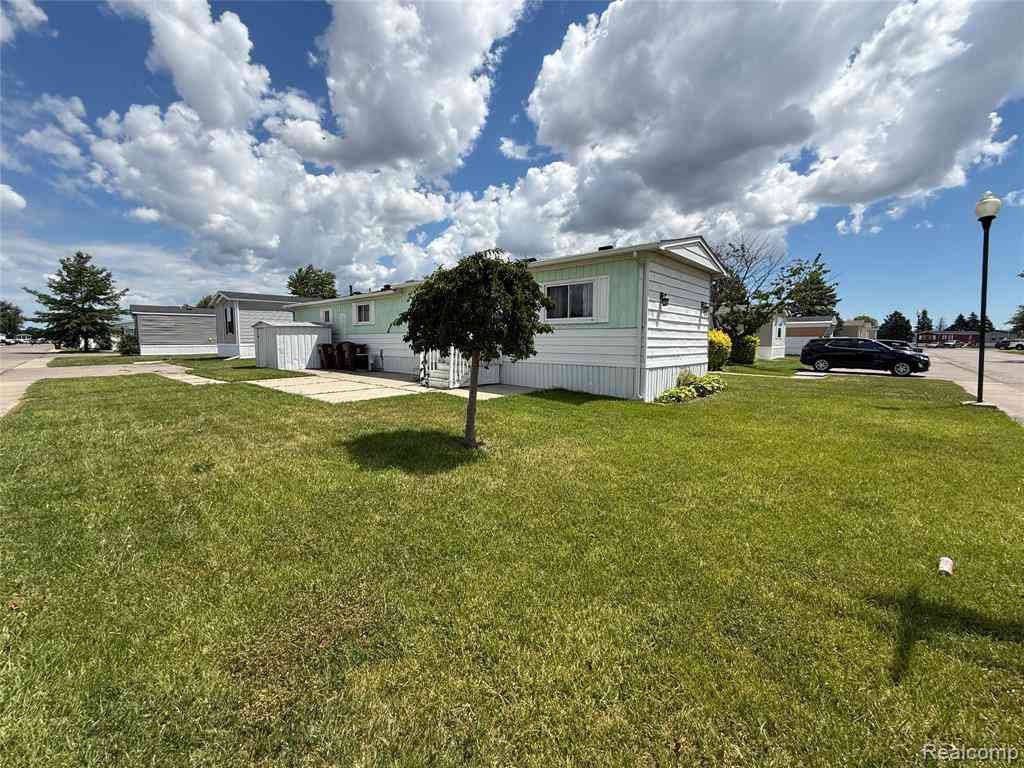 Homes For Sale - 313 Huntington   #11<br/> Newport, MI 48166