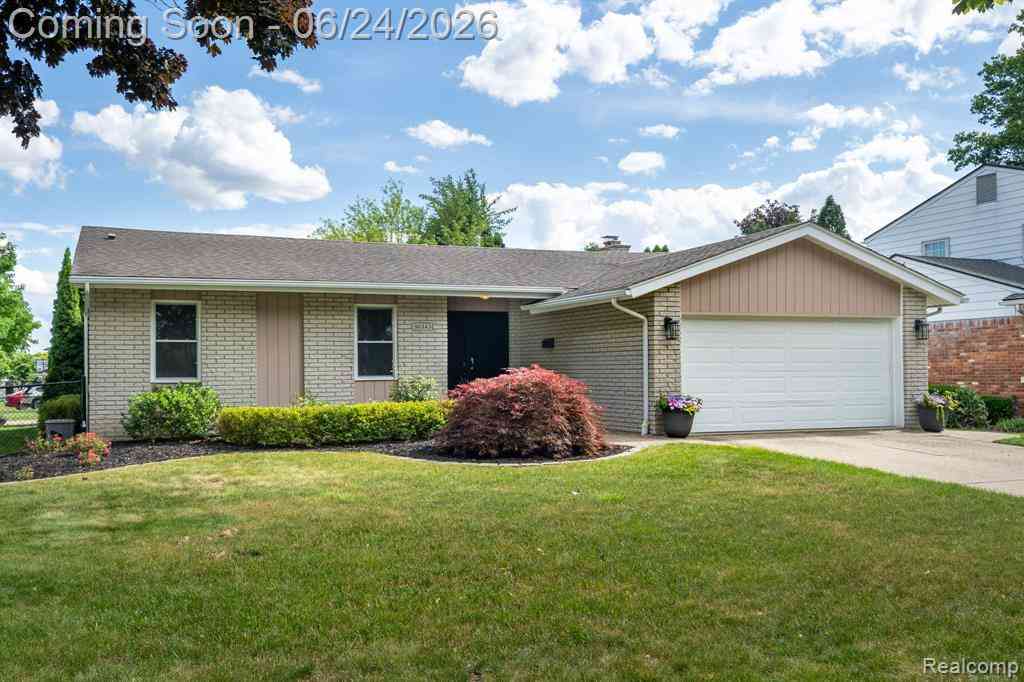 Homes For Sale - 36343 Dardanella Street <br/> Livonia, MI 48152