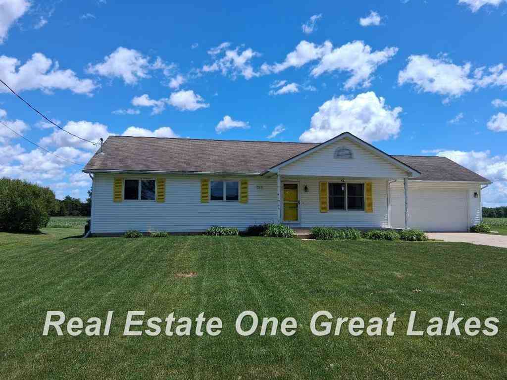 Homes For Sale - 3863 Studor Drive <br/> Saginaw, MI 48601