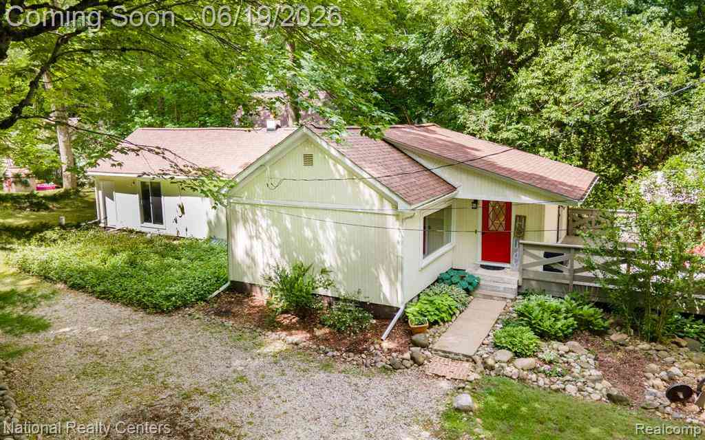 Homes For Sale - 5223 Woodlane Road <br/> Clarkston, MI 48348