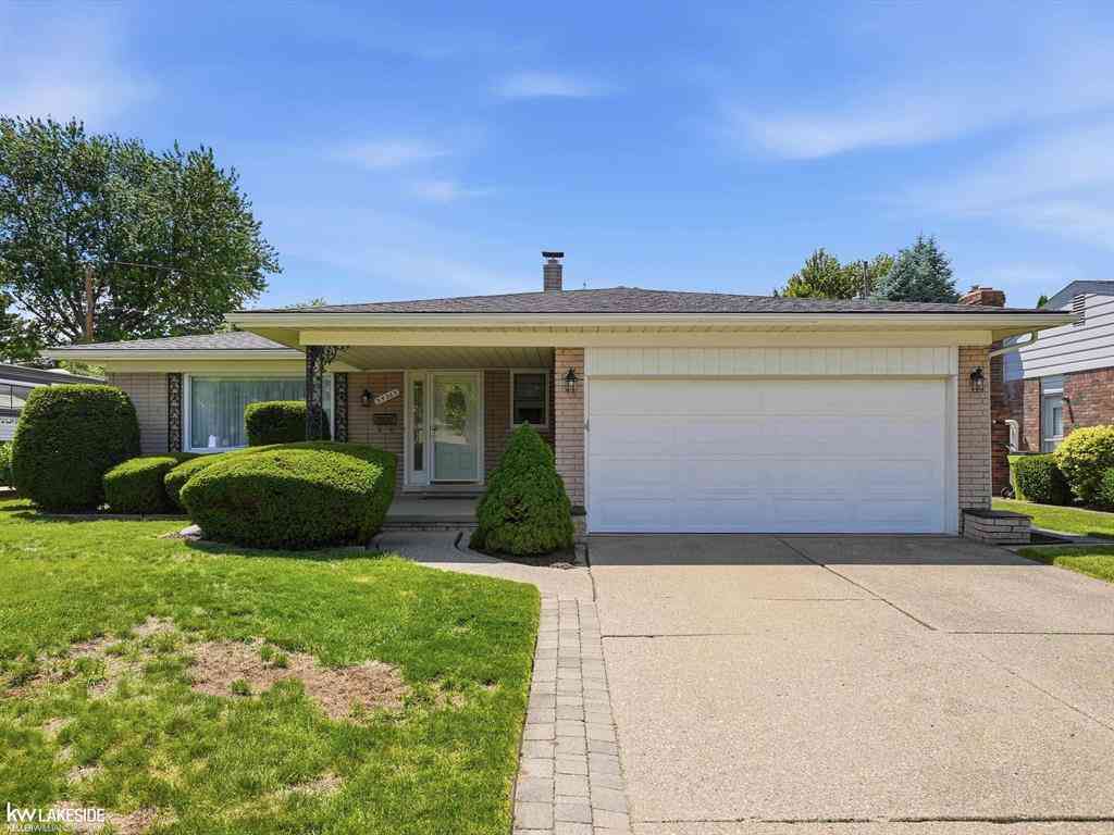 Homes For Sale - 34265 Greentrees Road <br/> Sterling Heights, MI 48312