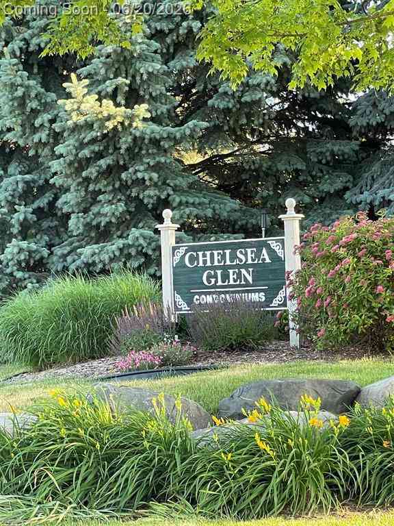 Condo For Sale - 13300 Wyndemere Circle <br/> Sterling Heights, MI 48313